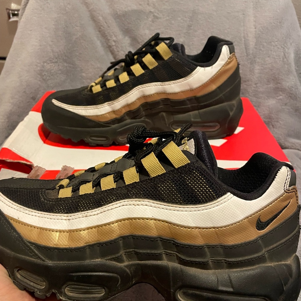 Nike air max 95 with box